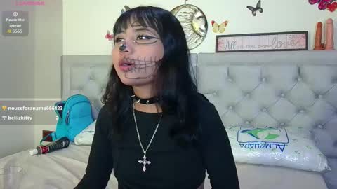 NubesNubladas online show from October 25, 5:04 am