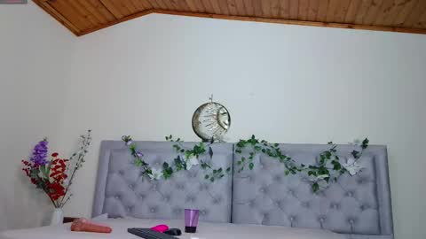 NubesNubladas online show from February 20, 6:26 am