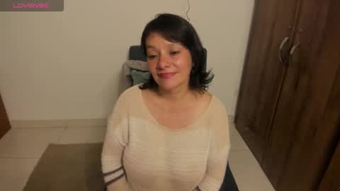 nuit_rose online show from March 25, 3:01 am