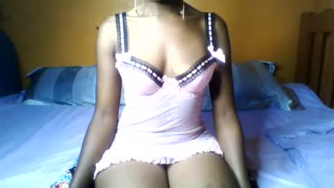 nukshypipi online show from July 12, 2:01 am
