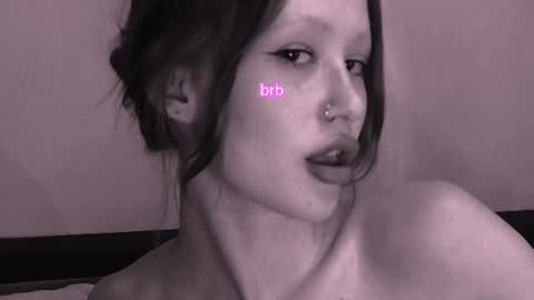 nyra_thira online show from July 19, 2:25 am