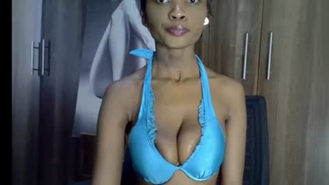 nyverra online show from July 19, 8:16 am