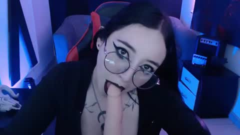 Nyx online show from July 6, 3:03 pm
