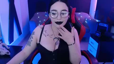 Nyx online show from July 28, 3:21 pm