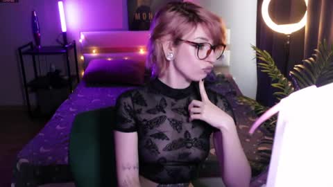 Moonlight online show from June 7, 9:16 am