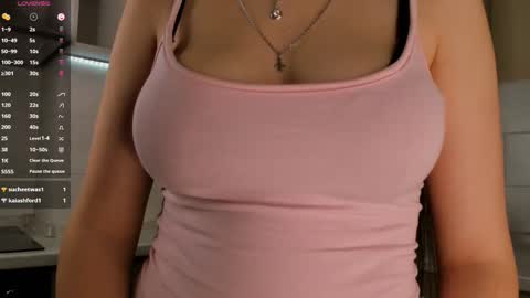 Bella online show from March 15, 3:25 pm