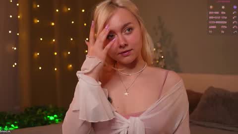 Alice online show from December 1, 8:55 pm