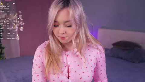 Alice online show from March 23, 5:08 pm