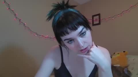 Odette online show from March 11, 3:58 pm