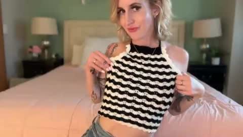 Tams online show from July 2, 9:43 pm