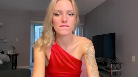 Kelly online show from January 30, 11:02 pm