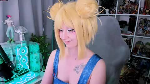 Clementine  Clem  online show from May 30, 2:37 pm