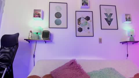  g  online show from December 3, 12:44 am