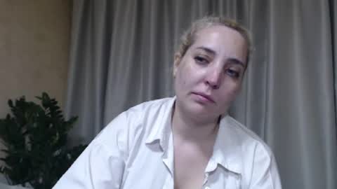 Mari online show from May 24, 5:45 pm