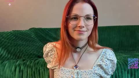 Yumi online show from March 28, 9:14 pm