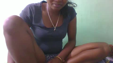 olgamariah203875 online show from March 7, 6:22 pm