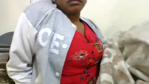 olgamariah203875 online show from June 28, 8:26 pm