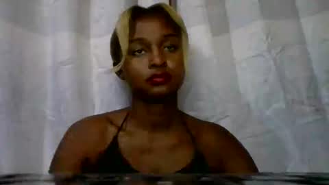 olinah610 online show from July 8, 7:54 am