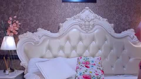 Olive online show from December 22, 12:30 pm