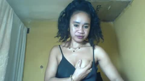 olivia9794 online show from July 24, 8:56 am