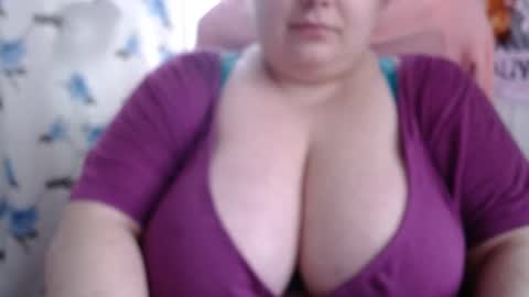 Olivia Gold online show from December 16, 9:24 am