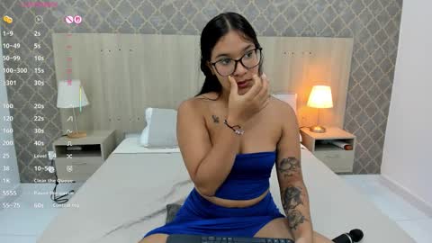 Olivia online show from February 12, 7:37 pm