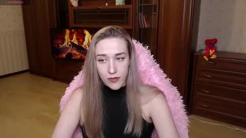 olivia_daze online show from March 3, 10:27 pm