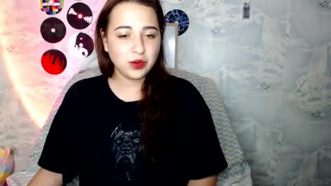 Snapshot of olivia_defo chatting on October 5, 5:07 pm olivia_defo online show from October 5, 5:07 pm