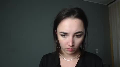 Olivia online show from April 6, 2:18 pm