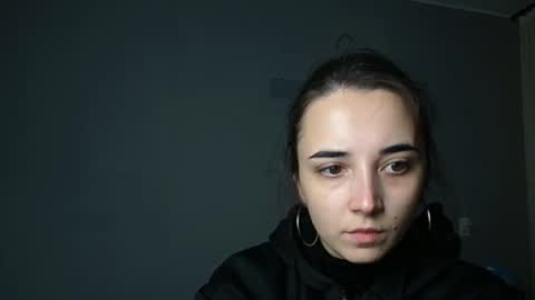 Olivia online show from November 23, 5:47 pm