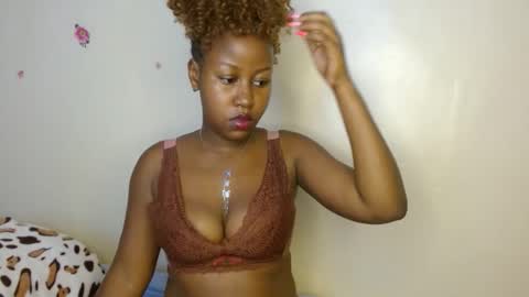 olivia online show from March 8, 11:14 am