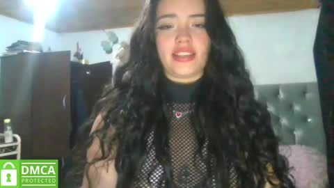 Snapshot of oliviabluee10 chatting on February 16, 7:26 am oliviabluee10 online show from February 16, 7:26 am