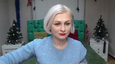 Snapshot of oliviahorst chatting on January 14, 12:03 pm OliviaHorst online show from January 14, 12:03 pm