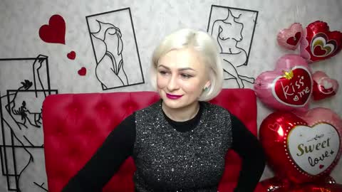 Snapshot of oliviahorst chatting on February 15, 7:06 am OliviaHorst online show from February 15, 7:06 am