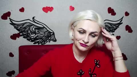Snapshot of oliviahorst chatting on February 13, 4:17 pm OliviaHorst online show from February 13, 4:17 pm