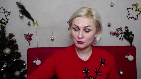 Snapshot of oliviahorst chatting on December 28, 4:20 pm OliviaHorst online show from December 28, 4:20 pm