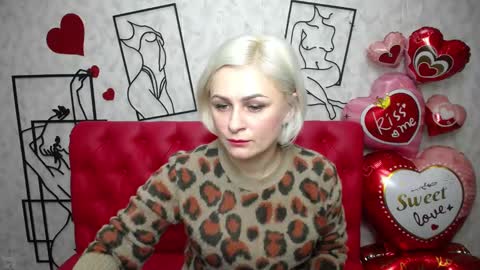 Snapshot of oliviahorst chatting on March 1, 6:24 am OliviaHorst online show from March 1, 6:24 am
