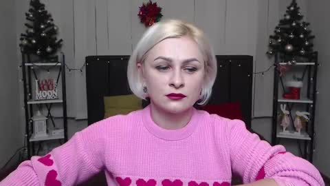 Snapshot of oliviahorst chatting on January 11, 6:14 am OliviaHorst online show from January 11, 6:14 am