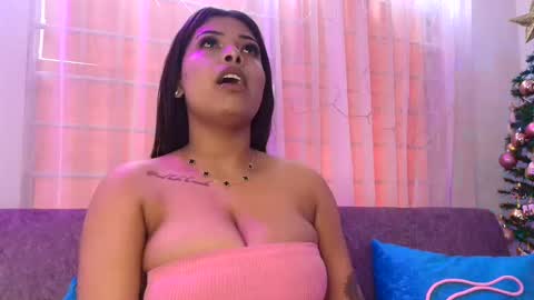 Olivia  online show from December 14, 8:03 pm