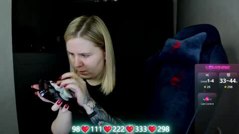 . online show from April 7, 6:37 am