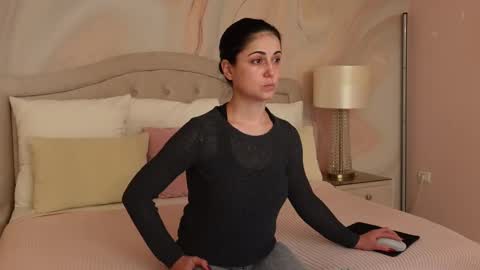 OliviaSway online show from February 23, 8:07 pm