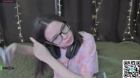 Ollie online show from March 2, 8:10 am