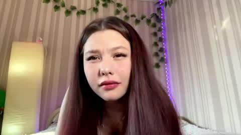 Emma online show from April 3, 6:33 am