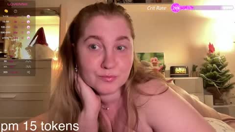 OllyDoll online show from January 5, 8:10 pm