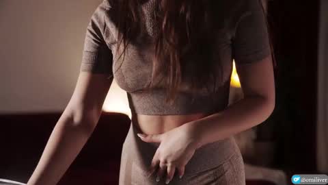    or    online show from November 17, 7:14 pm