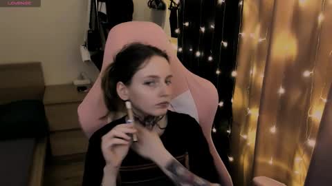 on_yxxx online show from October 18, 6:42 pm