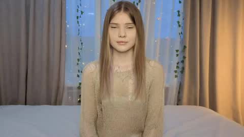 Eva online show from May 9, 1:57 pm
