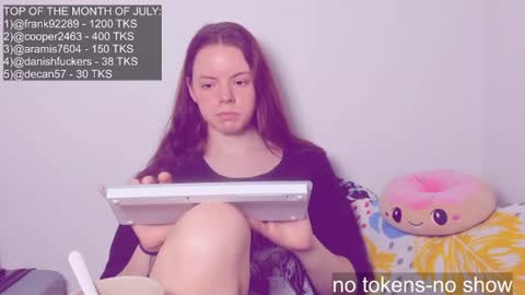 only_sarah1 online show from July 15, 10:47 pm