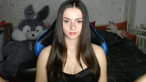 Amalia online show from November 15, 6:42 pm