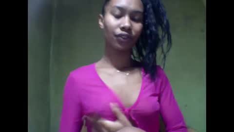 oolyette online show from September 14, 6:55 am